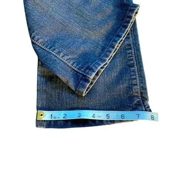 Hollywood jeans, 28 x 32,  EUC - Picture 2 of 4